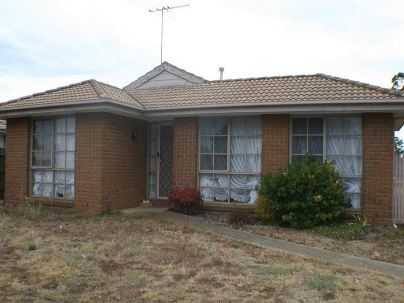 75 Piccolotto Drive, Melton West VIC 3337