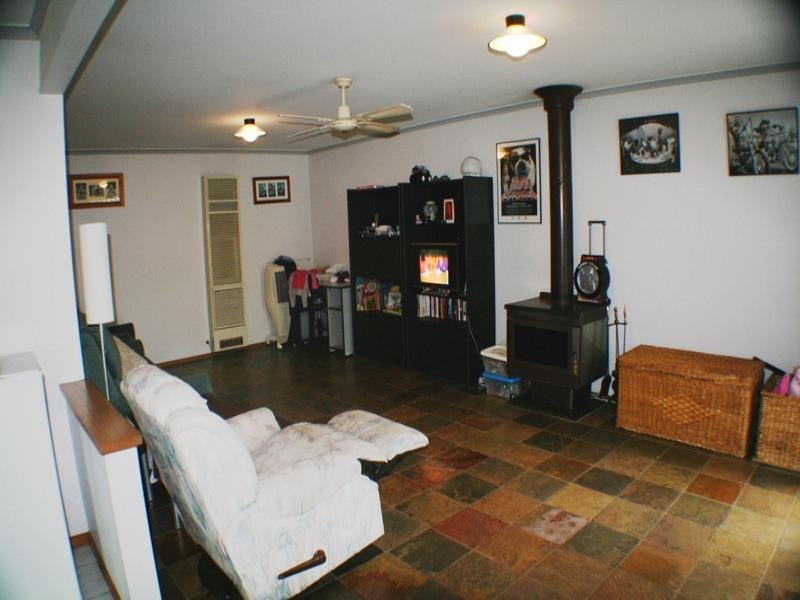 2 Molga Crt., Kurunjang VIC 3337