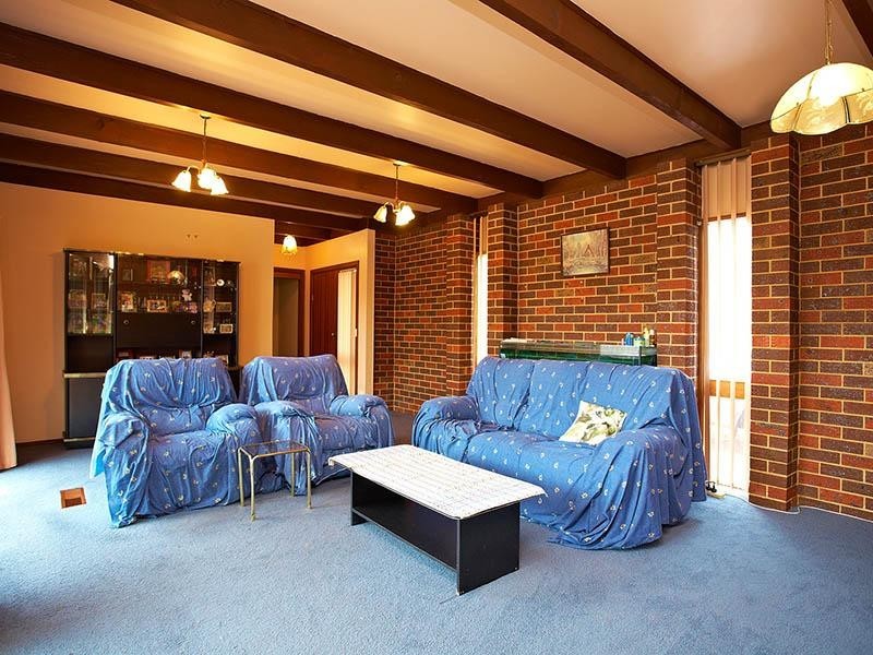 32 Mitchell Road, Melton South VIC 3338