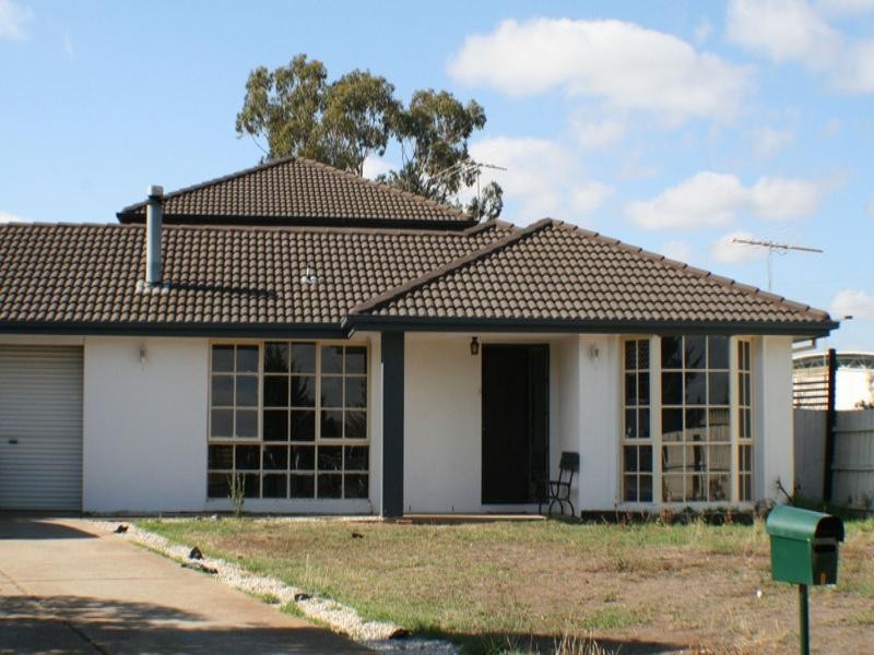 10 Nelson Court, Melton South VIC 3338