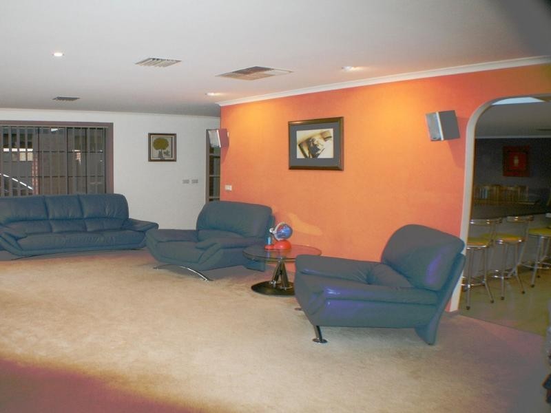 3 Silber Court, Melton West VIC 3337