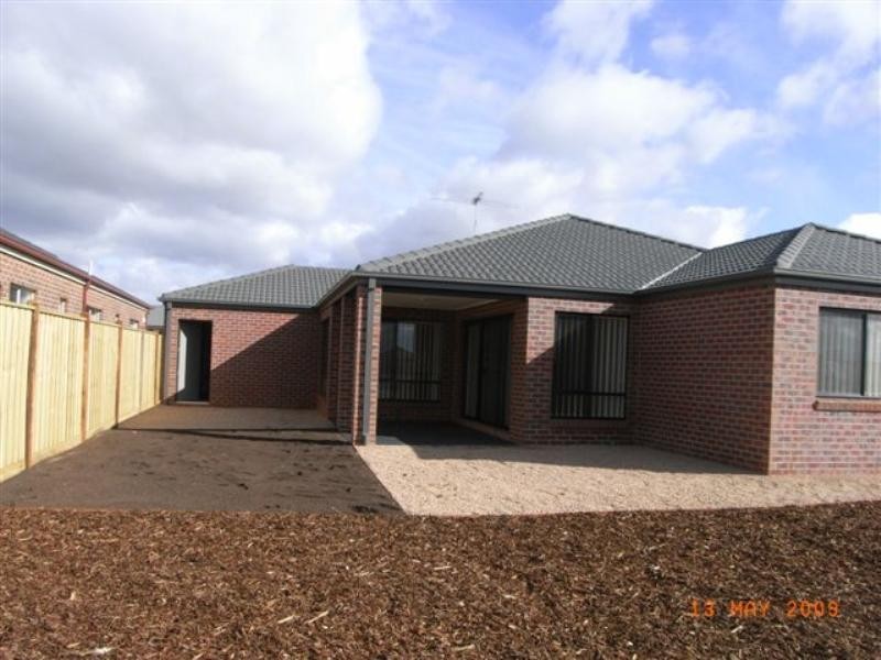 46 Panorama Drive, Melton VIC 3337