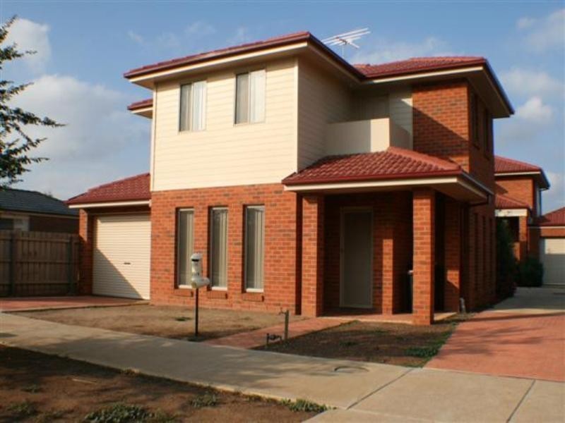 1/80 Kirkton Drive, Kurunjang VIC 3337