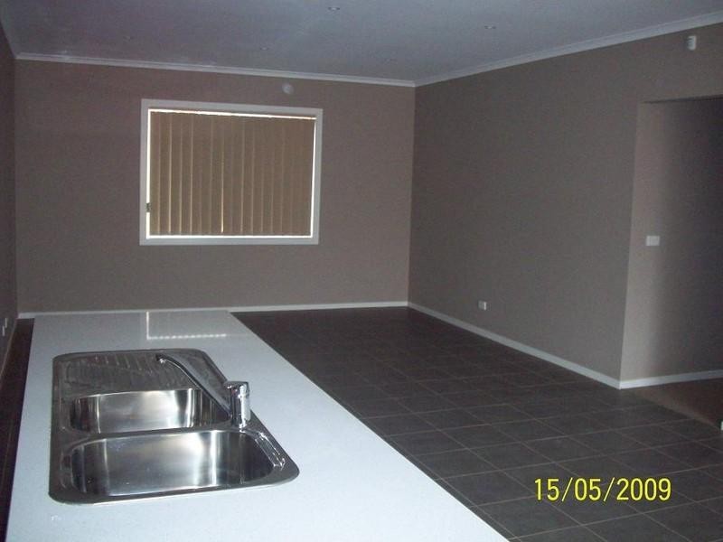 13 Spearfelt Street, Kurunjang VIC 3337