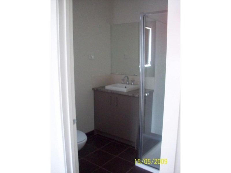 16 Lord Nolan Street, Kurunjang VIC 3337