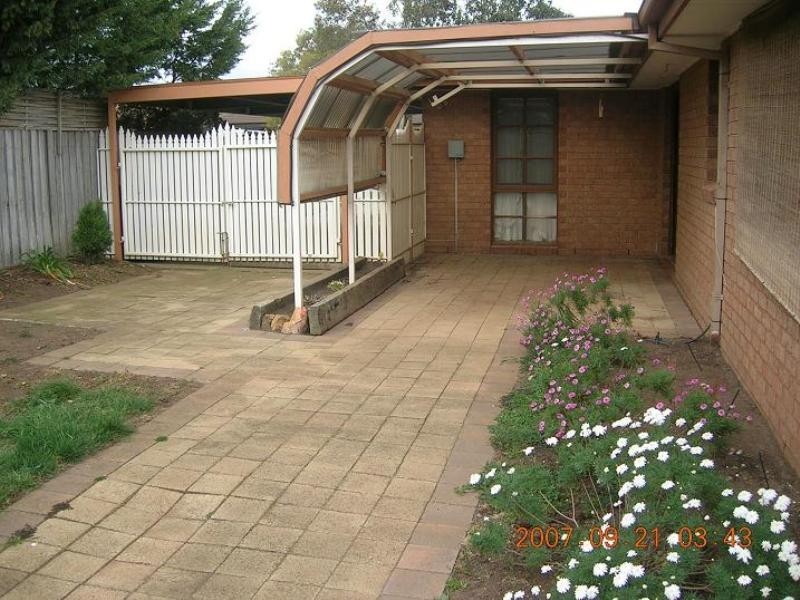 6 Corriedale Road, Melton West VIC 3337