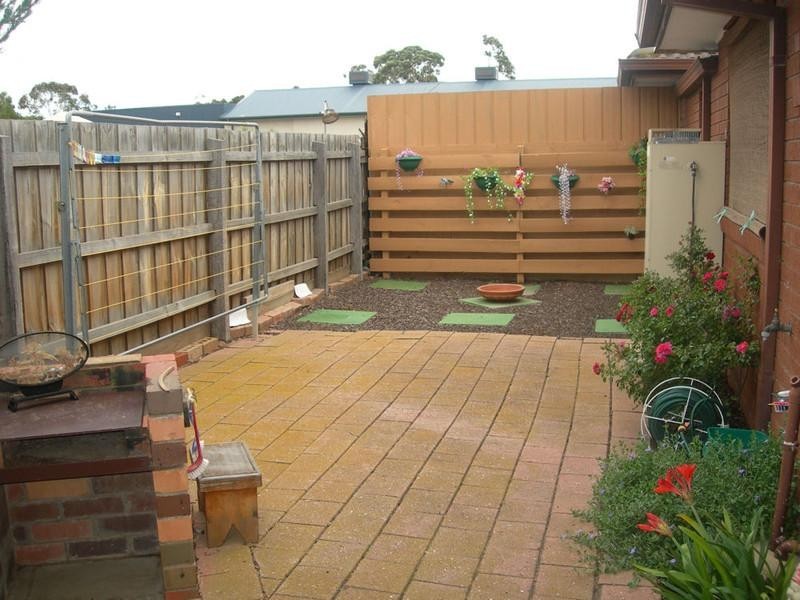 3/45 Exford Road, Melton South VIC 3338