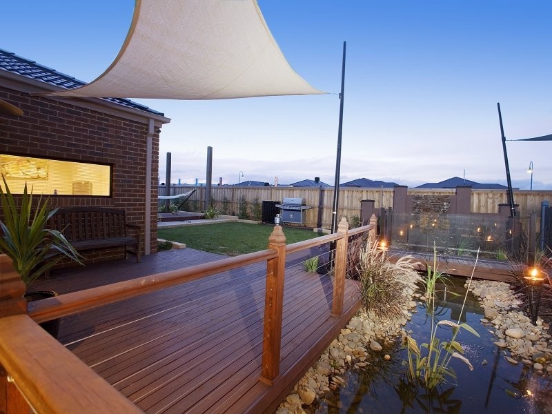 7 Indigo Square, Botanica Springs, Melton VIC 3337