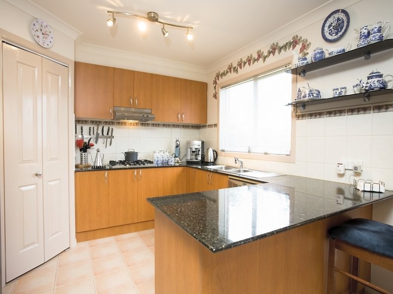 2 Billing Place, Melton VIC 3337