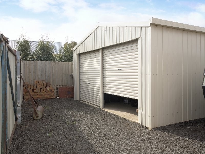 2 Billing Place, Melton VIC 3337