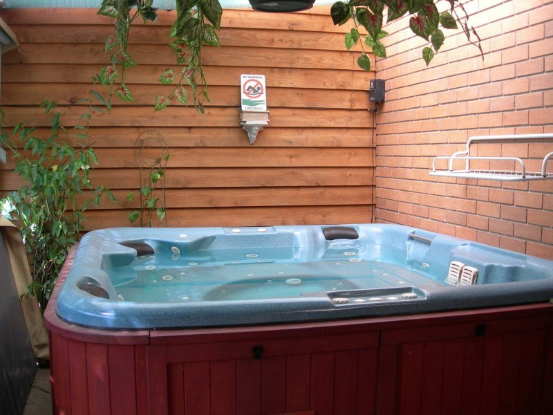 10 Kororoit Court, Toolern Downs, Melton VIC 3337