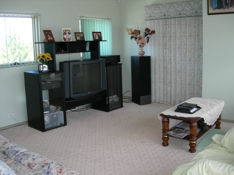 10 Kororoit Court, Toolern Downs, Melton VIC 3337