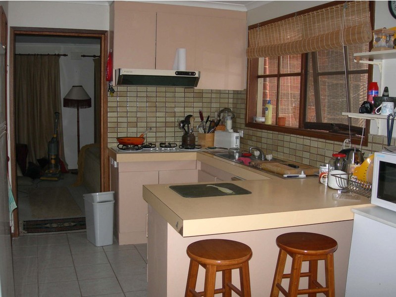 5 Odette Place, Melton West VIC 3337