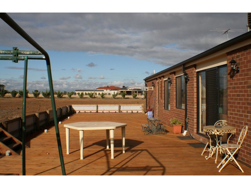 41 Killarney Drive, Melton VIC 3337