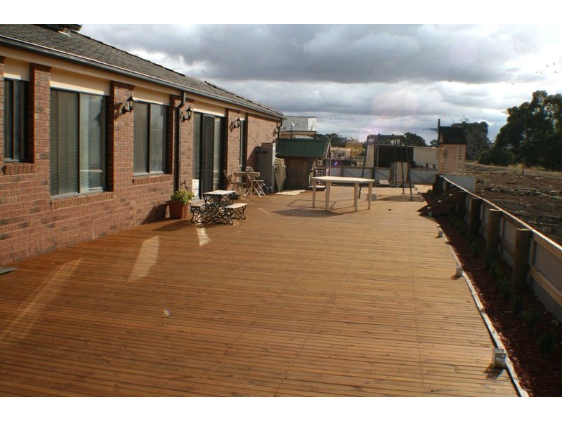 41 Killarney Drive, Melton VIC 3337