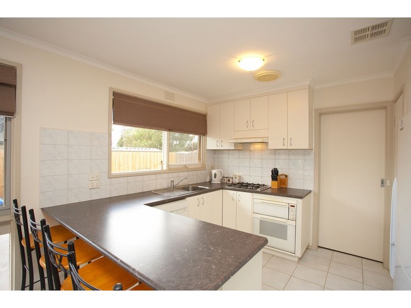 88 West Melton Drive, Melton West VIC 3337