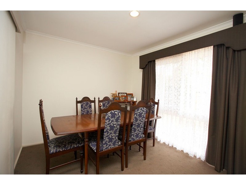 88 West Melton Drive, Melton West VIC 3337