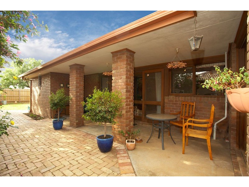 42 Monash Street, Melton South VIC 3338