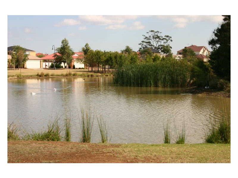 9 Sutton Grove, Woodgrove Walk, Melton VIC 3337