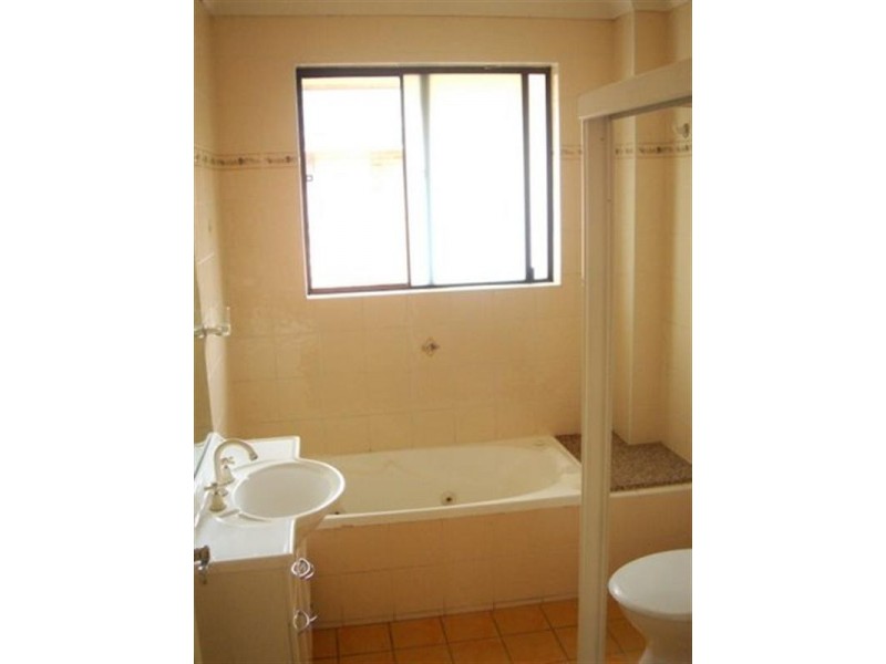 12/74 Lane Street, Wentworthville NSW 2145