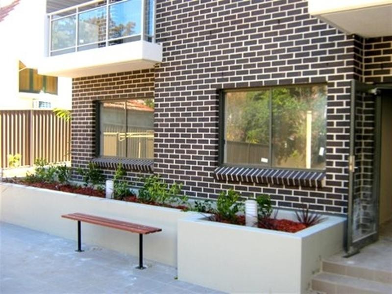 UNIT 2/55-57 Hassall Street, Westmead NSW 2145
