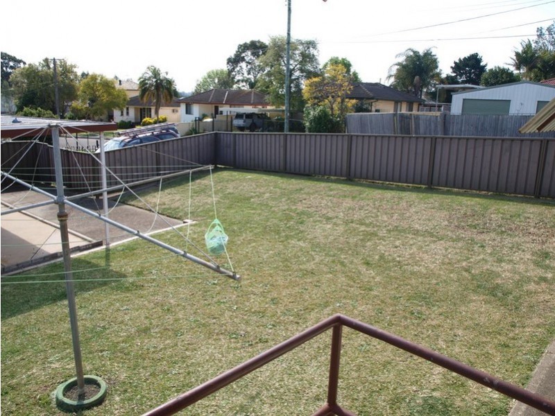 80 BUNGAREE, Toongabbie NSW 2146