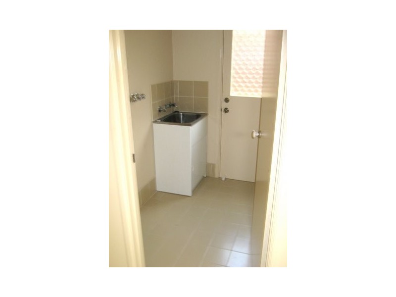 19a Runyon Avenue, Greystanes NSW 2145