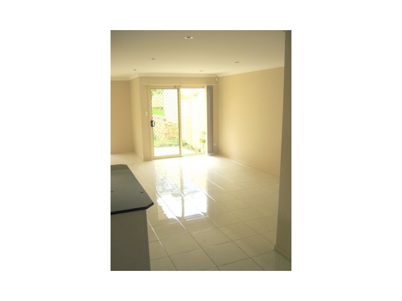 19a Runyon Avenue, Greystanes NSW 2145