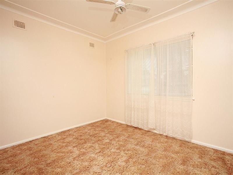 40 Braeside Road, Greystanes NSW 2145