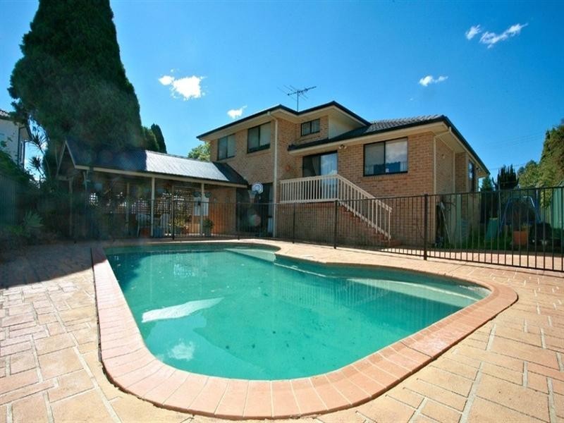 4 CAMILLO Street, Pendle Hill NSW 2145
