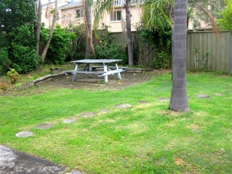 10 May Street, Constitution Hill NSW 2145