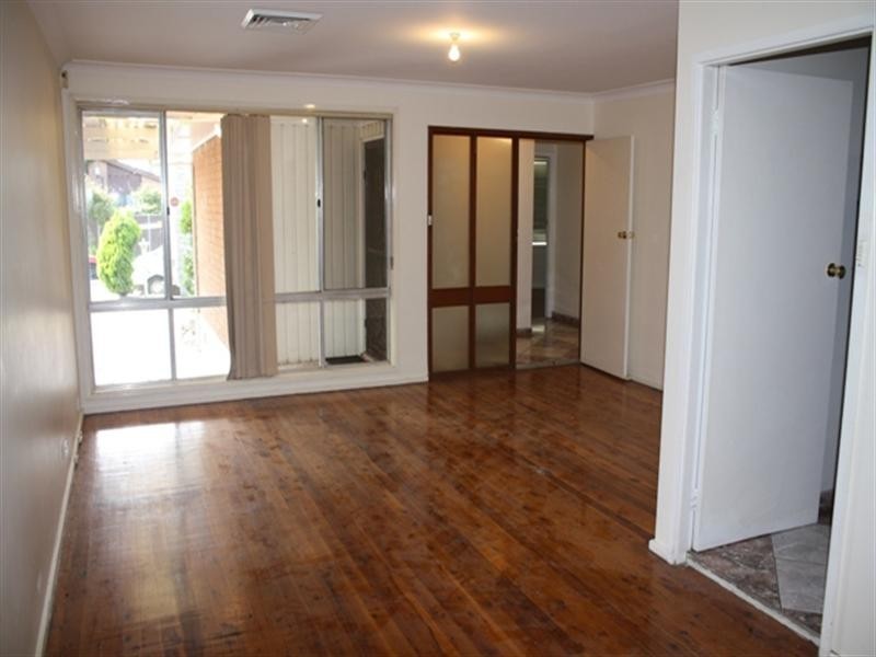 77 Chanel Road, Toongabbie NSW 2146