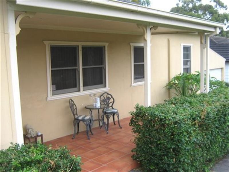 8 May Street, Constitution Hill NSW 2145