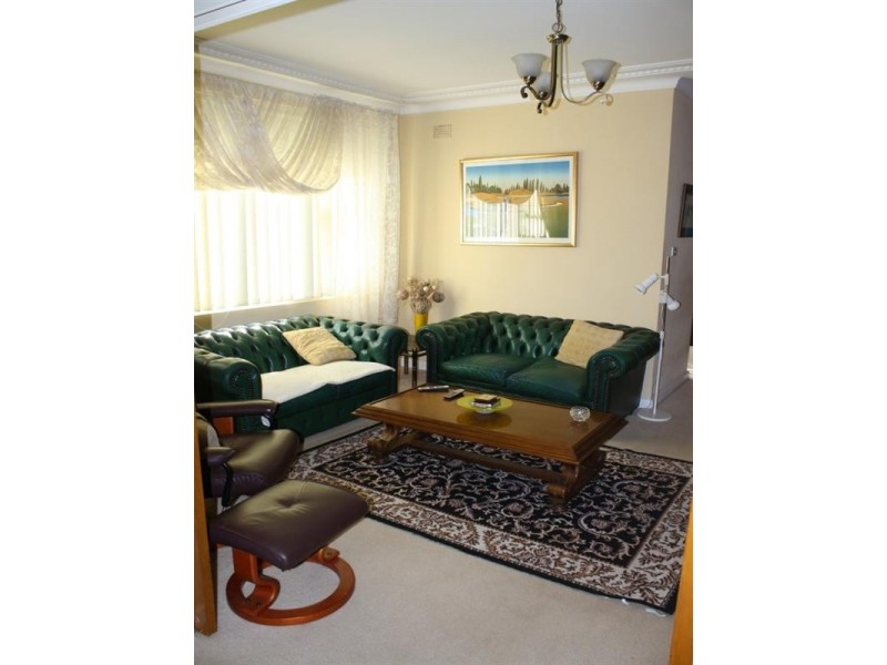 60 Windsor Road, Castle Hill NSW 2154