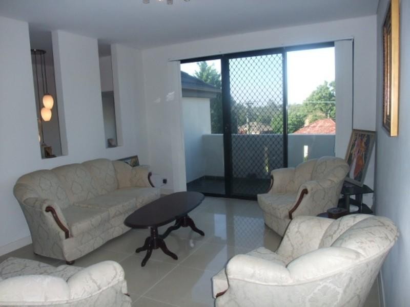 5c Page Street, Wentworthville NSW 2145