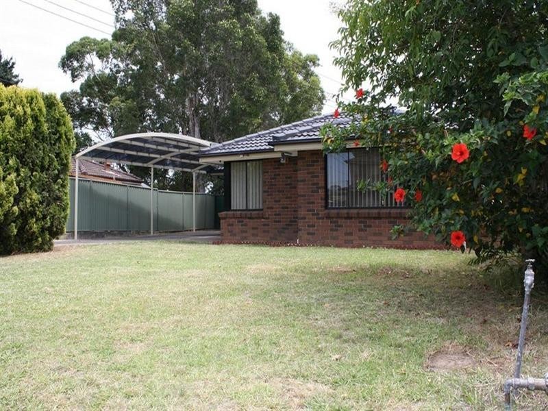 78 Greenmeadows Crescent, Toongabbie NSW 2146