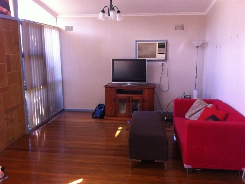 16 Blackwood Road, Merrylands NSW 2160