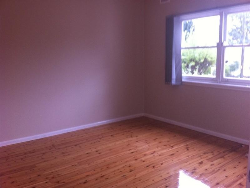 2 Glen Place, Pendle Hill NSW 2145