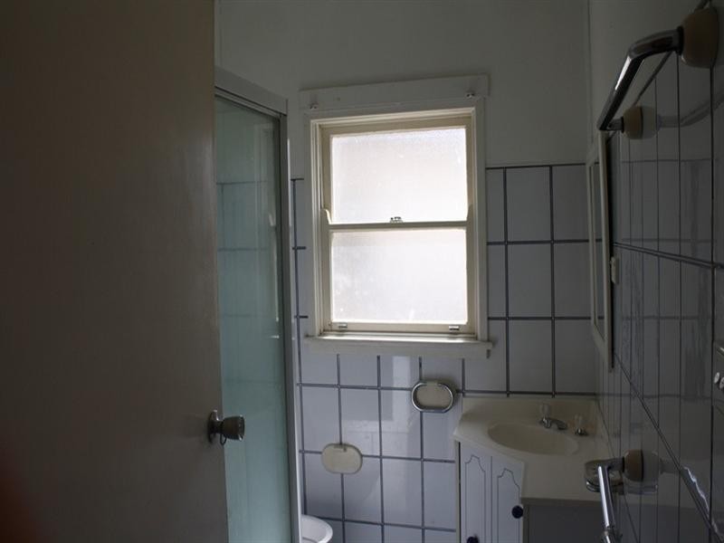 38 Braeside Road, Greystanes NSW 2145