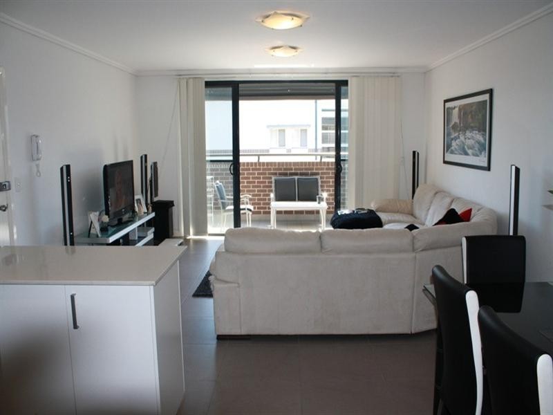 13/213-215 William Street, Granville NSW 2142