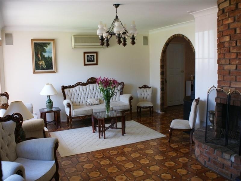 4 CASSIA Close, Bossley Park NSW 2176