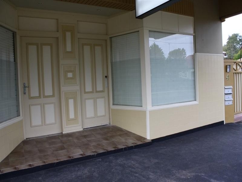 2/4 Lansdowne Street, Parramatta NSW 2150