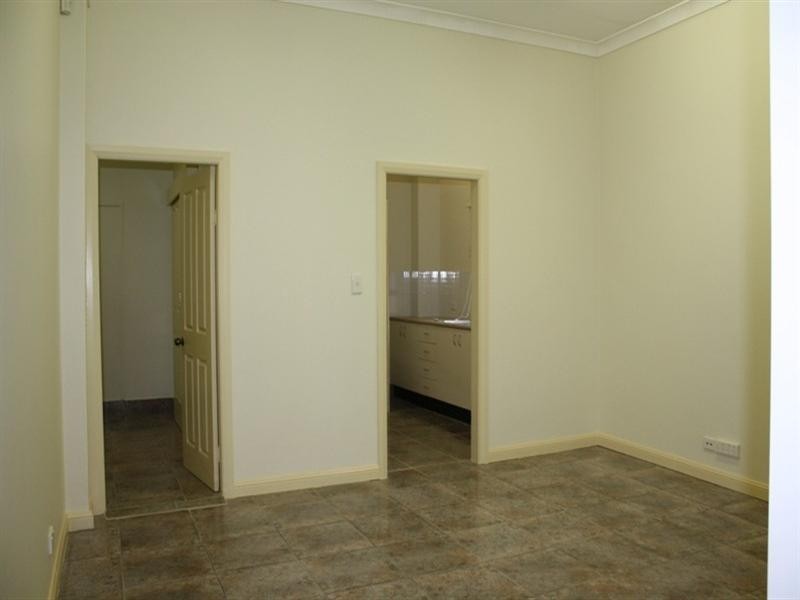 2/4 Lansdowne Street, Parramatta NSW 2150