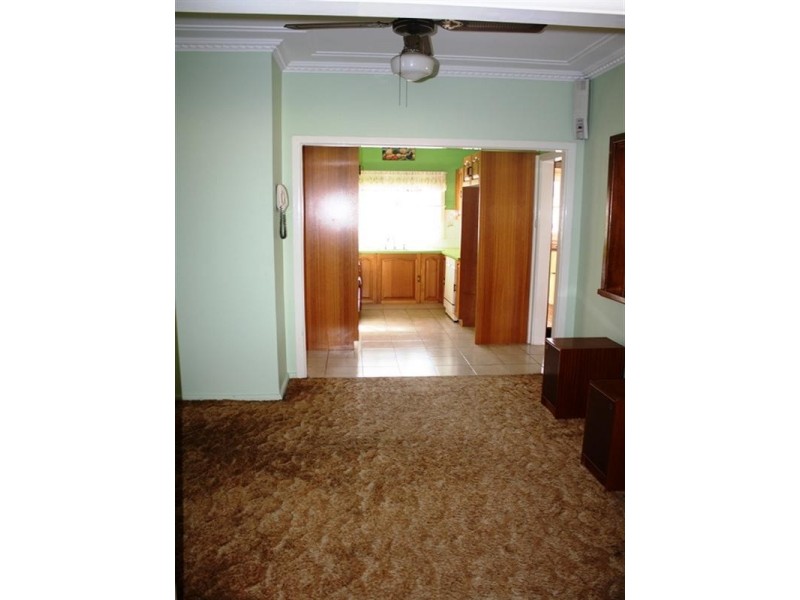 13 Bromfield Avenue, Toongabbie NSW 2146