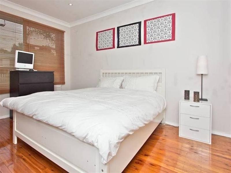 2 Brett Avenue, Constitution Hill NSW 2145