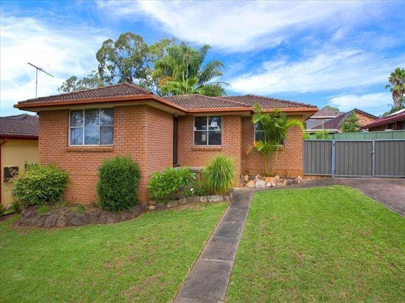 77 Kolodong Drive, Quakers Hill NSW 2763