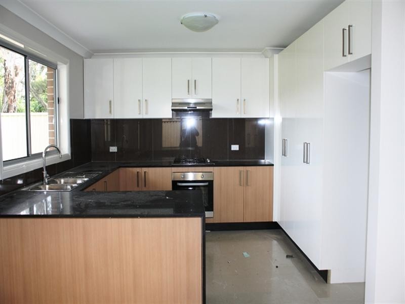 82 Centenary Road, South Wentworthville NSW 2145