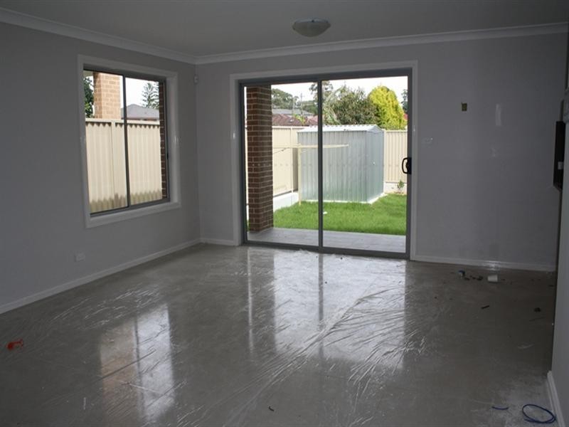 82 Centenary Road, South Wentworthville NSW 2145