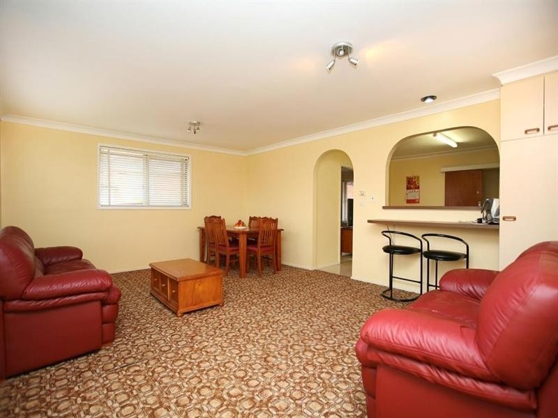 16 Strickland Place, Wentworthville NSW 2145