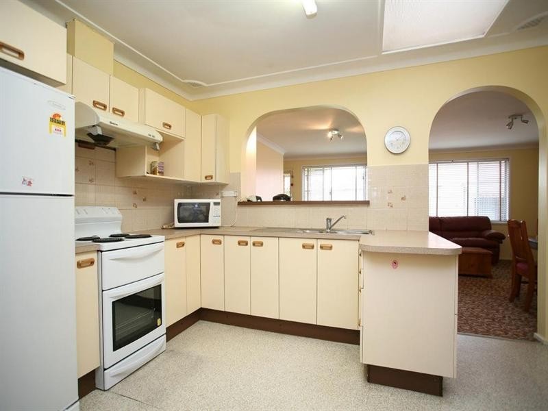 16 Strickland Place, Wentworthville NSW 2145